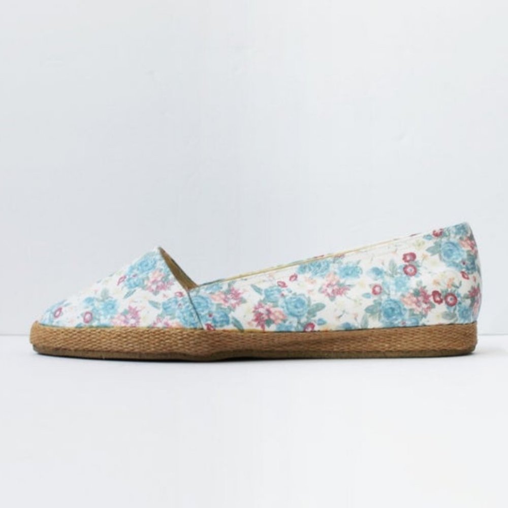 Vintage LL BEAN Calico Floral Canvas Slip On Flats